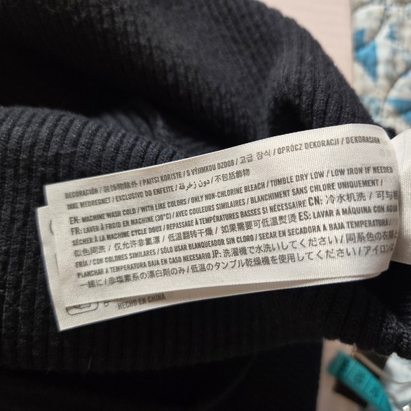 Abercrombie & Fitch Womens Bodysuit Black XL Wrap Front Ribbed Knit - Picture 10 of 12